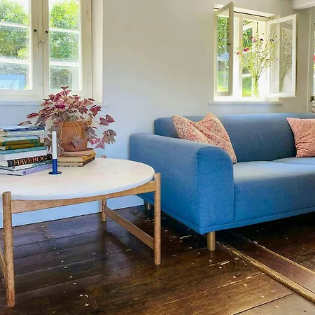 度假居 Historic With Sea Views Over Sejero Bay *